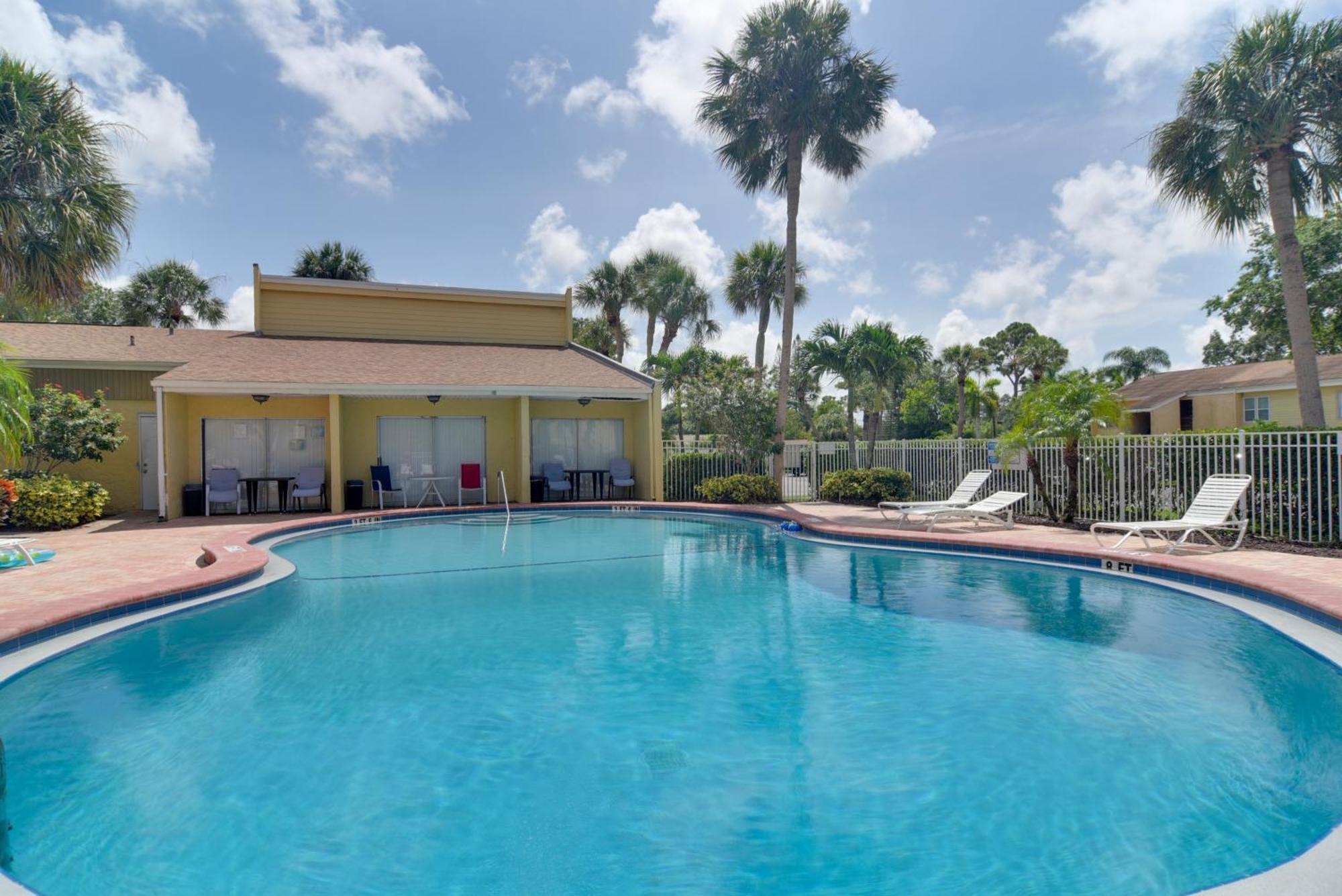 Sarasota Escape About 4 Mi To Siesta Key Beach! 外观 照片